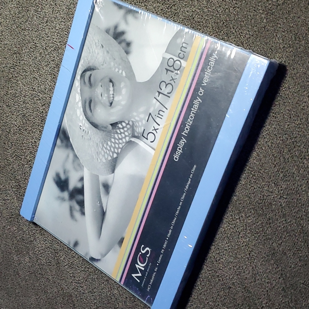 MCS 5 x 7 Picture Frame